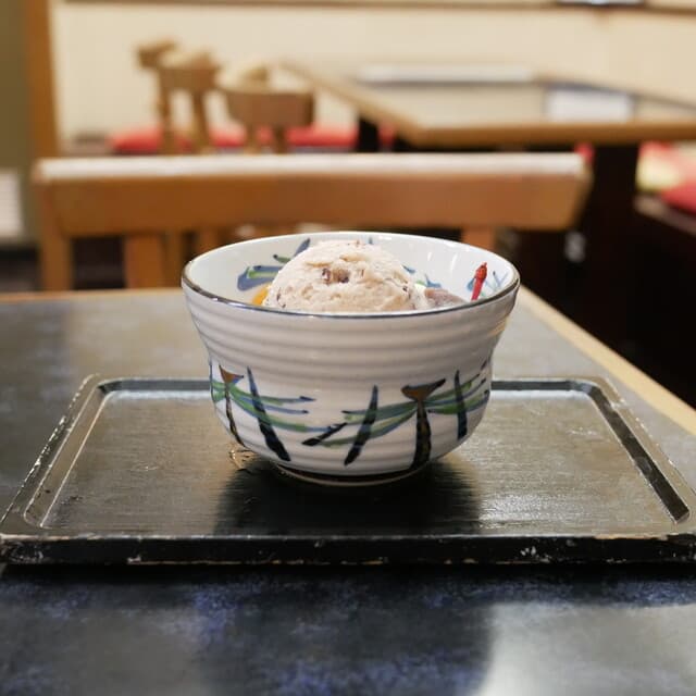 甘味処 みつばち 本店