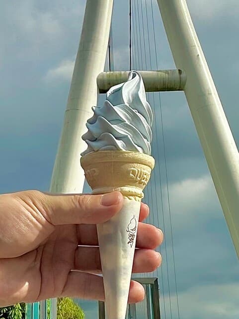 SKYWALK SOFTCREAM の写真 12