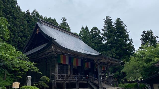 山寺 山門売店 の写真 16