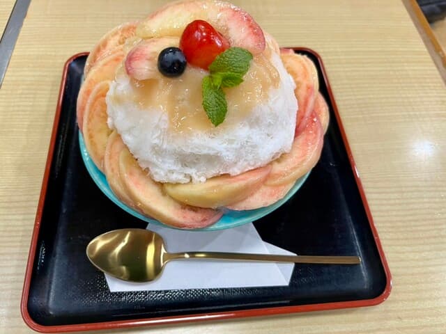 CAFE BIG GATE
