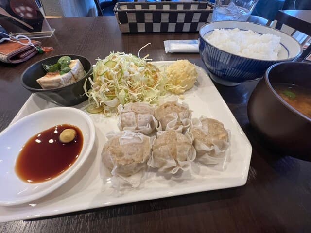 レッド カフェ